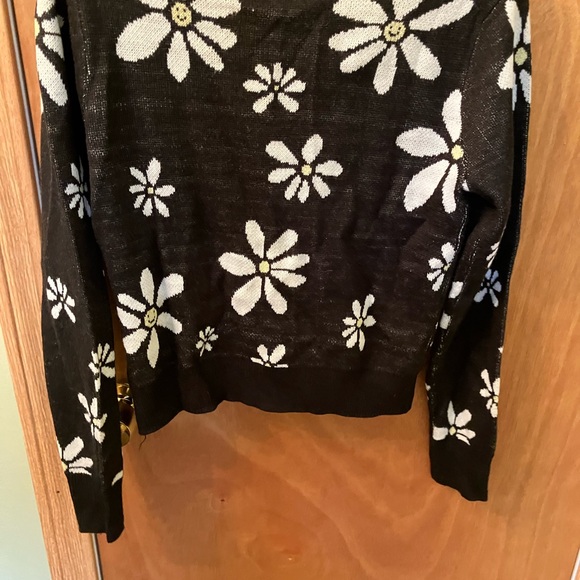 Small for 21 black cardigan with flowers - Picture 2 of 3